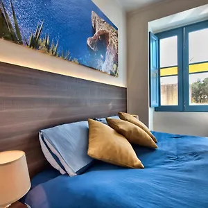 Guest house Central Suites St. Julian'S, Saint Julian's